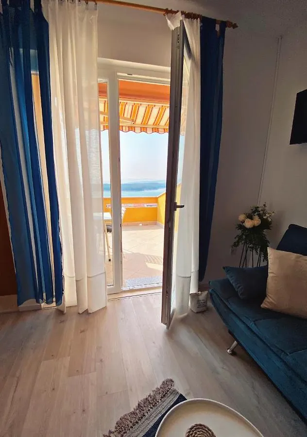 Guest house The Manzoni Family 3 Hotel Punat